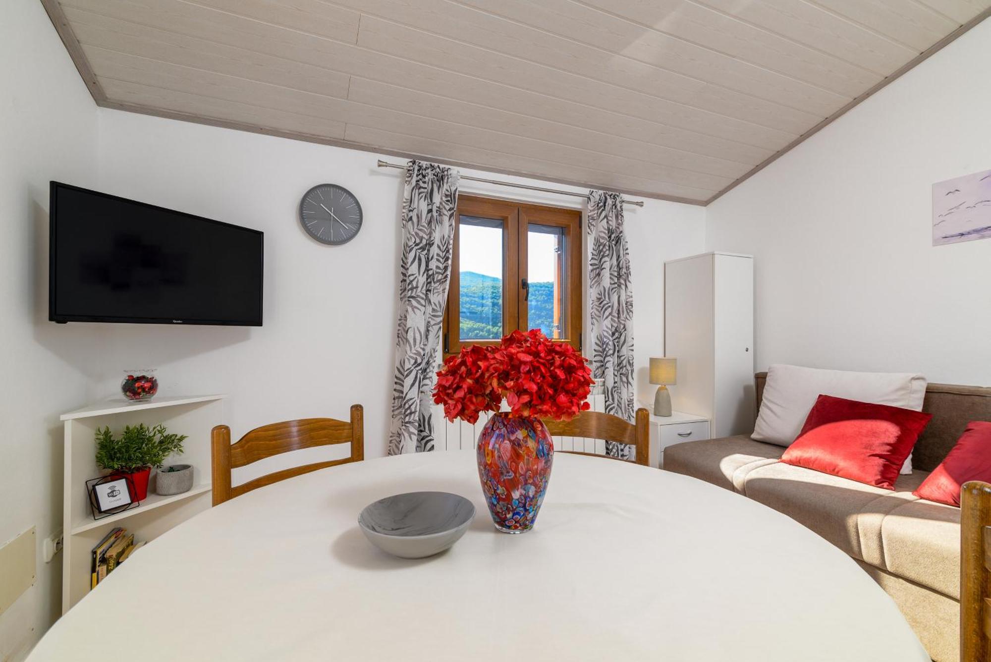Apartments By The Sea Duga Luka - Prtlog, Labin - 2335 Phòng bức ảnh